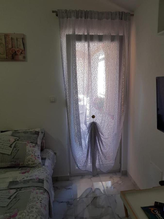 Studio Apartment Lili Zadar Exterior photo